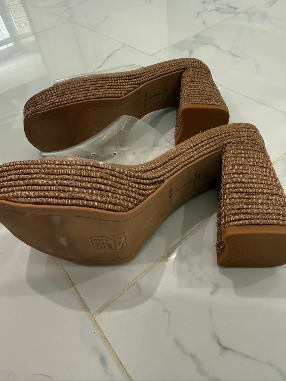 Dolce Vita Lichia Neutral Tan Platform Mule Heels with Clear Strap size 6 - Picture 5 of 7